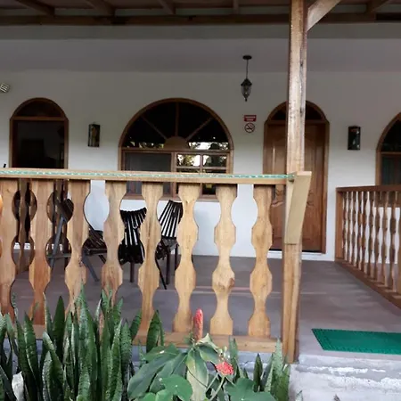 Banana Lodge Misahualli Exterior photo