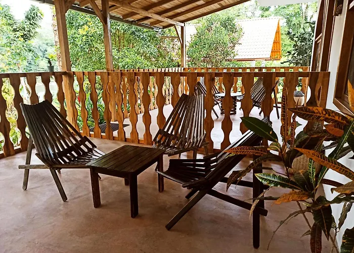 Banana Lodge